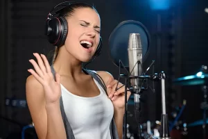 TẬP HÁT ĐÚNG CÁCH: ĐỪNG CHỈ HÁT, HÃY DÙNG KỸ THUẬT