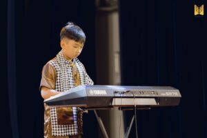 Đinh Kim Lộc – Lý Quạ Kêu