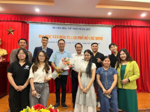 TIẾT HỌC BIÊN TẬP VÀ DÀN DỰNG CHƯƠNG TRÌNH NGHỆ THUẬT – Tiến sĩ Trịnh Đăng Khoa